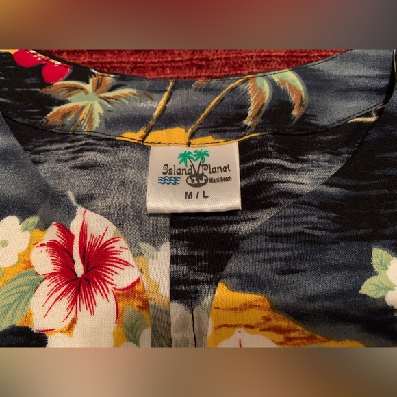 Hawaiian Swimsuit Coverup (NWOT) - Picture 5 of 5